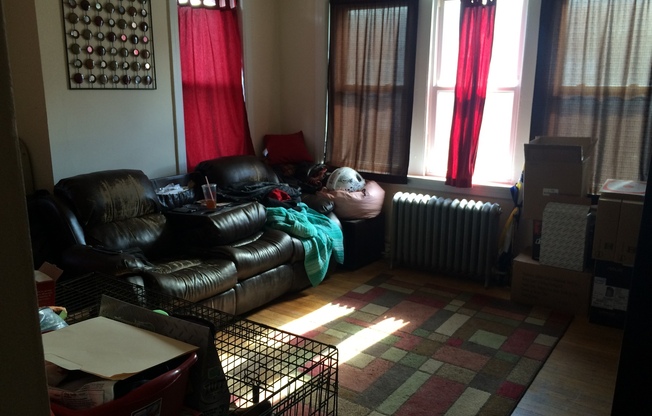 1 bed, 1 bath, 650 sqft, $1,195, Unit 4827-D2