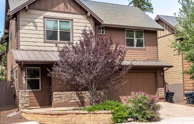 Presidio in the Pines - $3,125 - 3 Bed/2.5 Bath House with A/C