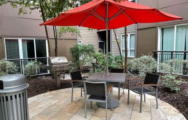 Cityplace Heights Outdoor Seating Downtown Dallas Apartment