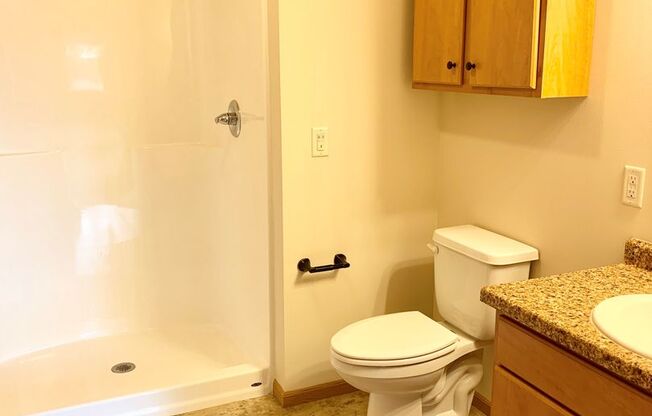 2 beds, 2 baths, 1,325 sqft, $1,375, Unit PV 1626-06