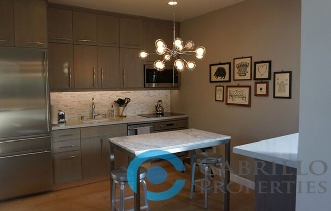 Live your best life!-Loft in Prime Little Italy Location