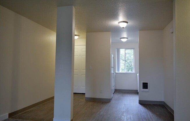 20125 SW TUALATIN VLY HWY