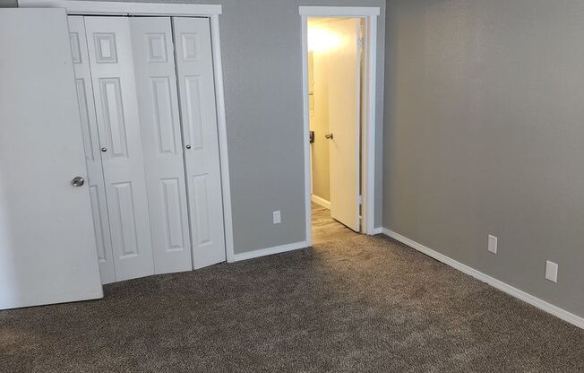 2 beds, 2 baths, 960 sqft, $775, Unit 119