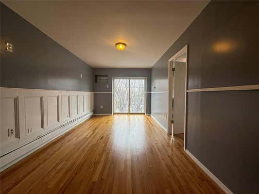 4 beds, 2 baths, 1,040 sqft, $3,300, Unit 3