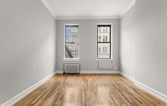 452 E 78 ST