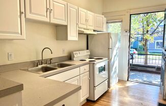 1 bed, 1 bath, 528 sqft, $995, Unit 26