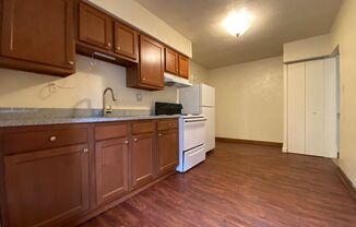 2 beds, 1 bath, $1,505, Unit 345201