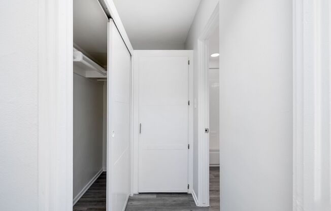 Studio, 1 bath, 615 sqft, $1,898, Unit 224