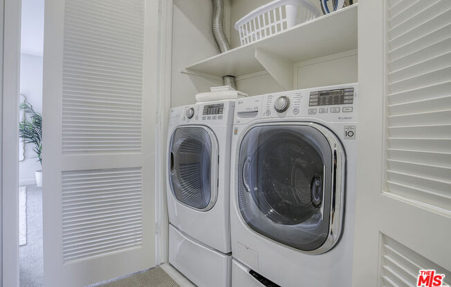 2700 E Chaucer St Unit 29