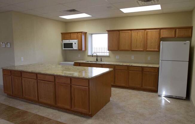 Spacious kitchen floorplan at Willow Creek Apartments, Houston, TX