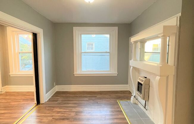 107 Parkhurst St 1-6