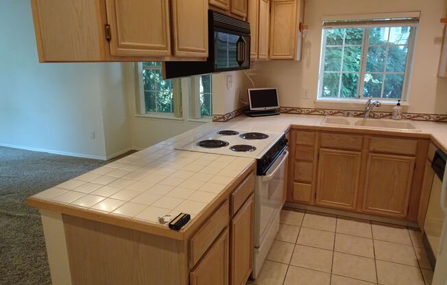 2 beds, 2 baths, $2,499