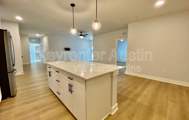 3101 Govalle Ave