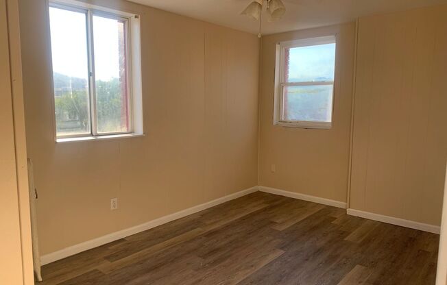 1 bed, 1 bath, 700 sqft, $775, Unit 2