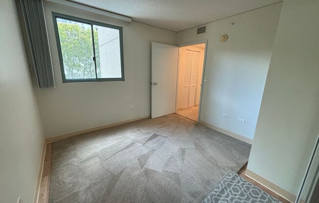 2 beds, 1 bath, $3,865, Unit # 403