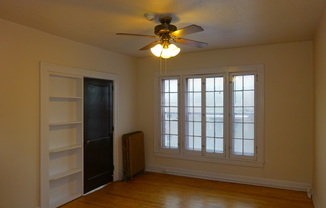 11  -  1706 Stevens