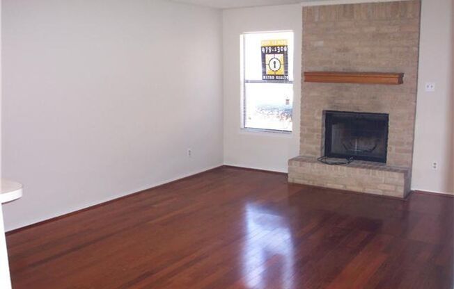 Banister Condo #834