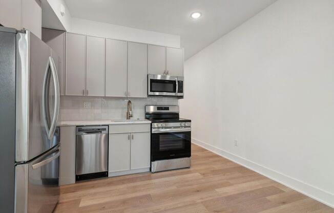 367 W Hortter St