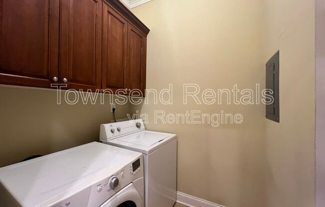 2661 Lockwood Road Unit 103