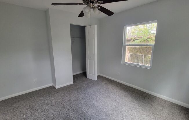 2 beds, 1 bath, $1,125