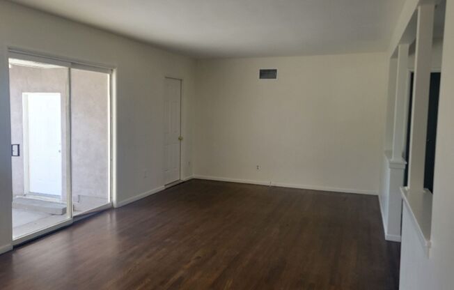 4-bedroom 3 bath house in Granada Hills