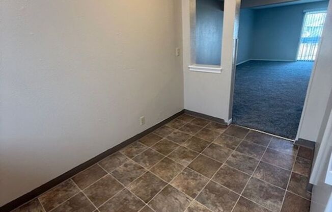 2 beds, 1 bath, 858 sqft, $845, Unit 2615-203