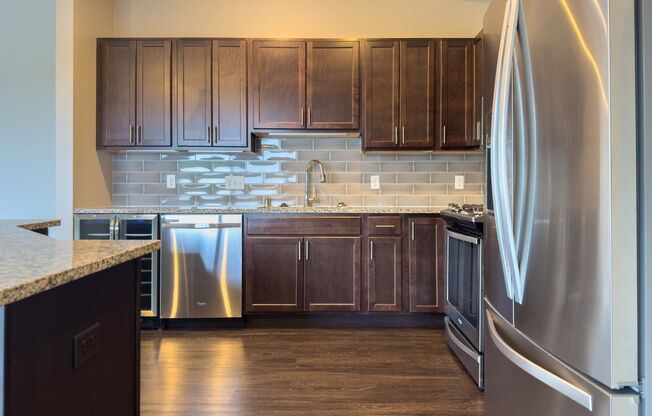 2 beds, 2.5 baths, 1,575 sqft, $3,250
