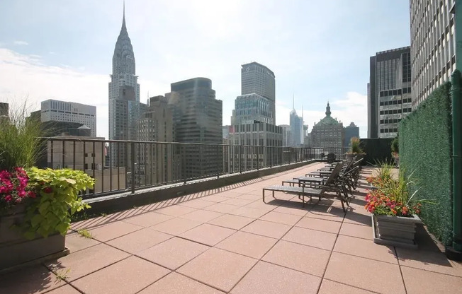 1 bed, 1 bath, $4,495, Unit 21D