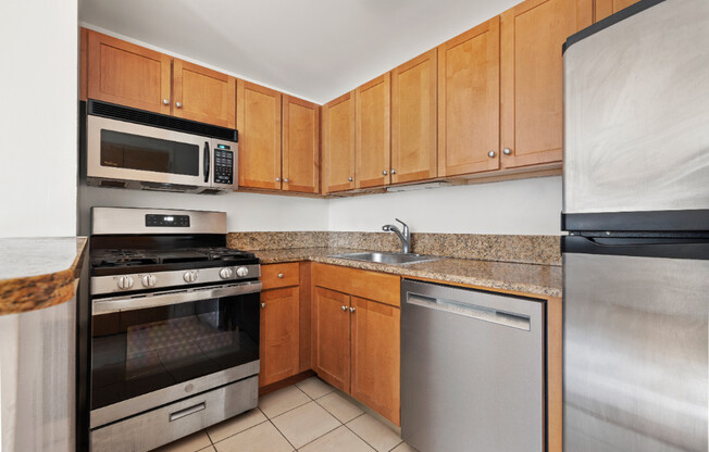 2 beds, 2 baths, $7,450, Unit 11B