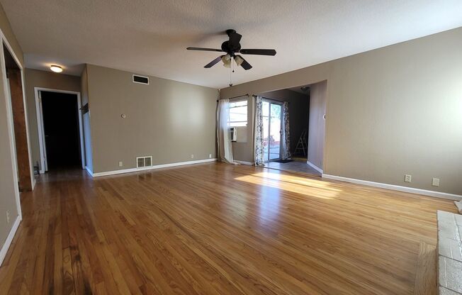 Single-Story 4-Bedroom Apartment in Yucaipa!