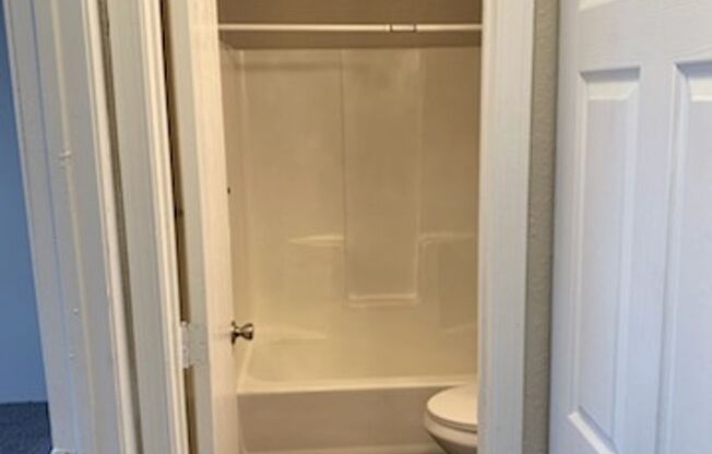 1 bed, 1 bath, 636 sqft, $710, Unit 507-110