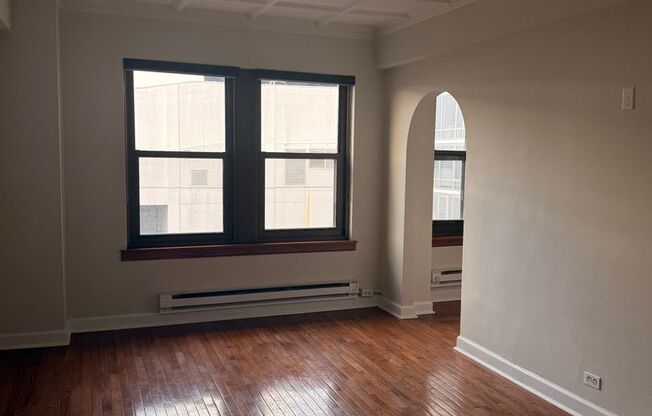 1 bed, 1 bath, 714 sqft, $2,475, Unit 0404