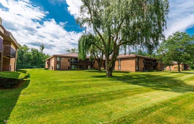 Gorgeous Apartment Community, Eastwood Village, Clinton Township, Michigan