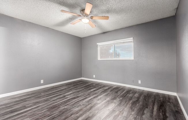 3 beds, 2 baths, $1,450, Unit Unit 184