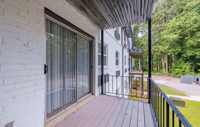 1 bed, 1 bath, 672 sqft, $1,175, Unit 2010-12