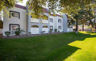 Exterior and Landscaping at University Park Apartments in Tempe AZ