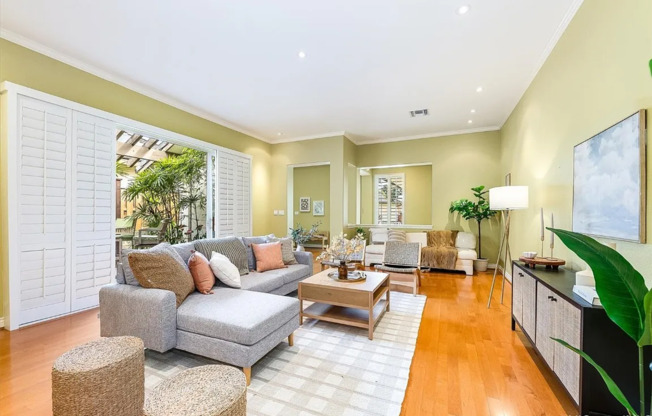 Available Now! 1058 Koko Kai Pl