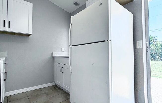 4133/4135 SW 7th Pl Duplex