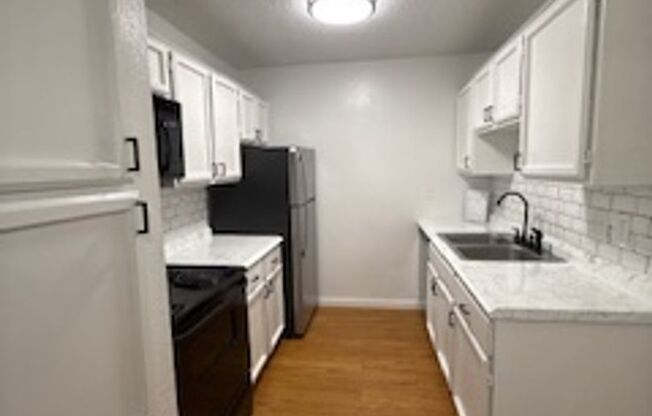 3 beds, 2 baths, 1,147 sqft, $1,875, Unit 11606A