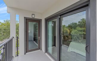 1 bed, 1 bath, 713 sqft, $1,695, Unit 207