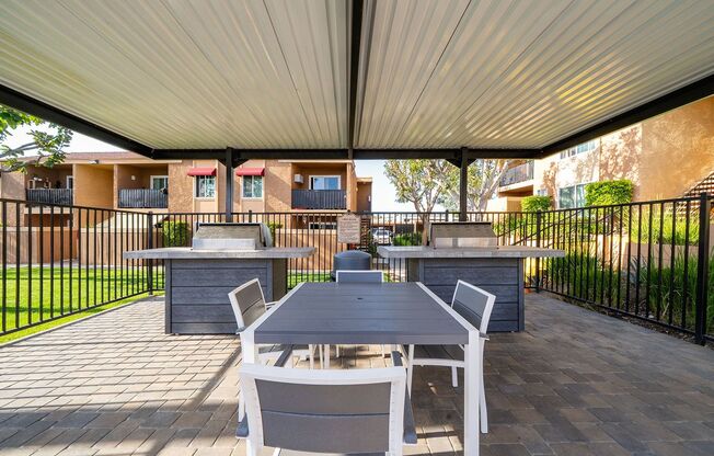 2 beds, 1 bath, 757 sqft, $2,595, Unit A-A06