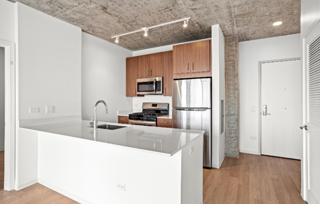 1362 S WABASH