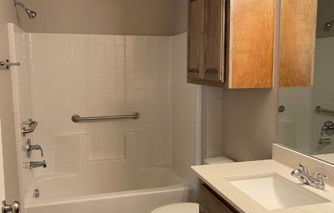 500 off your move in before June 1st !  55+ Community!  All appliances and lawn care  included!