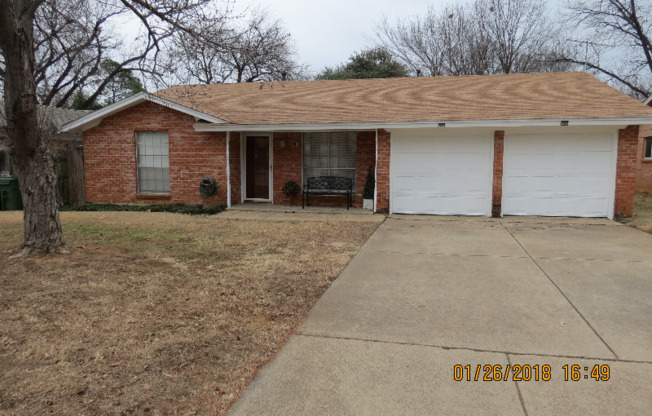 1102 WILDWOOD DR