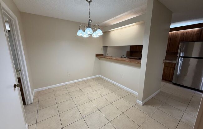 2/2.5 Townhome in Central Orlando