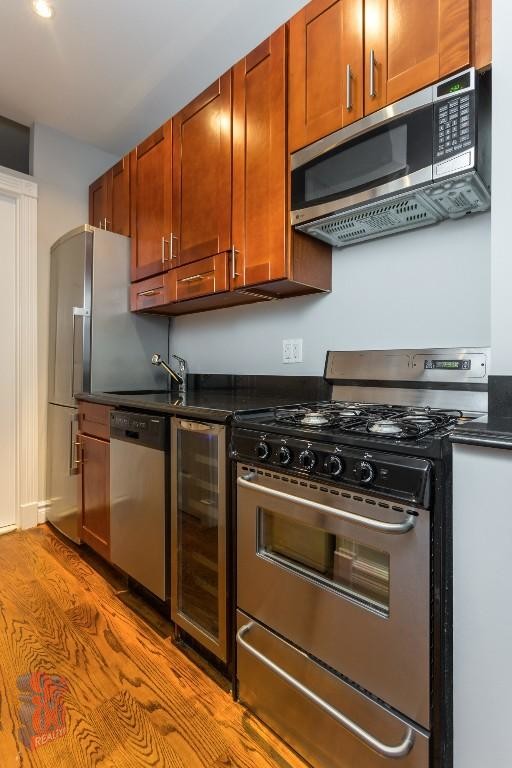 493 2nd Ave 2