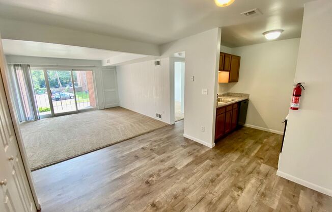 1 bed, 1 bath, 700 sqft, $1,095, Unit #202