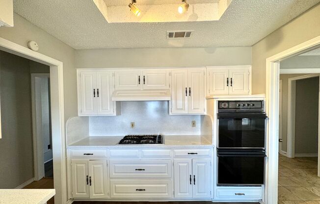 4200 San Saba Court