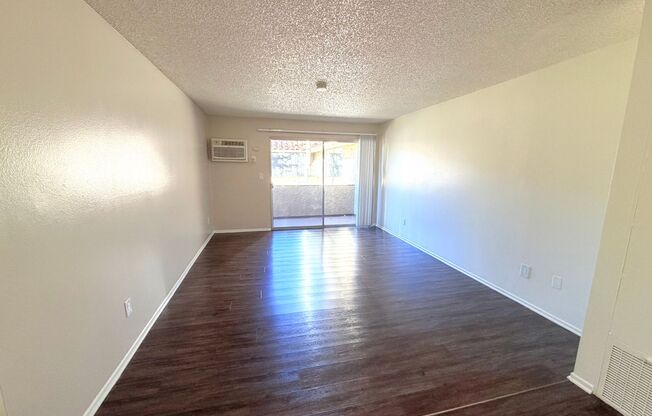 1 bed, 1 bath, 713 sqft, $2,075, Unit A124