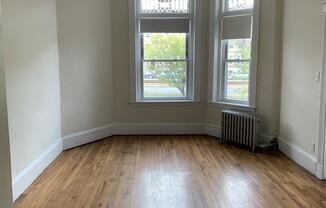 1334 Commonwealth Ave